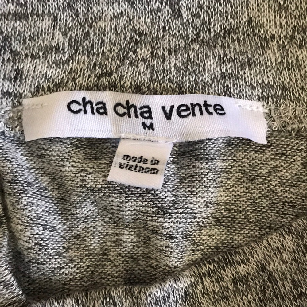 Cha cha Vente Lightweight knit poncho - Picture 7 of 8